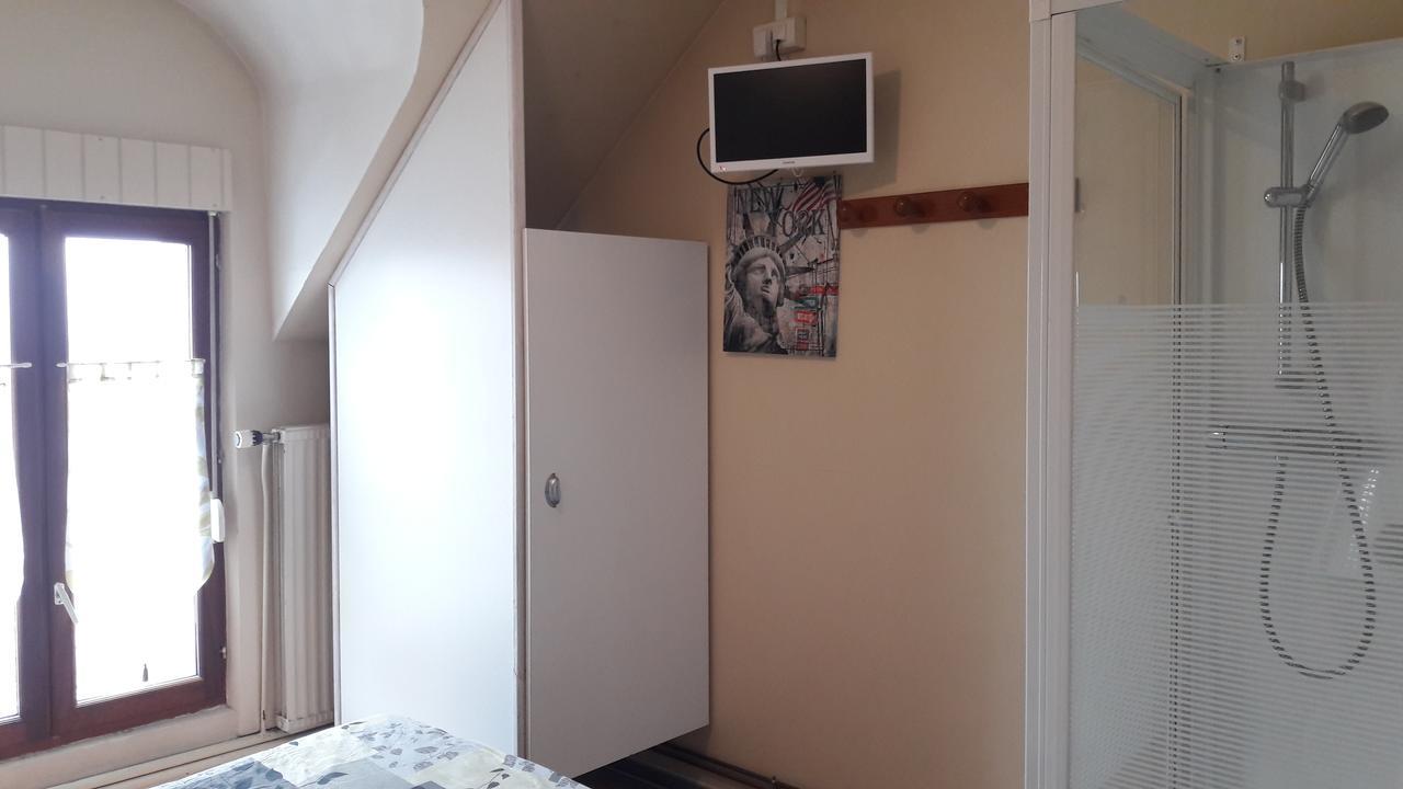 Le Relais De Risquetout Hem-Hardinval Exteriér fotografie